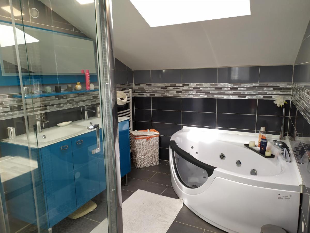 Bed and Breakfast LOFT 2 Descartes Le Mans Exterior foto